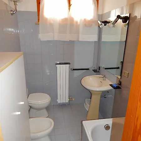 N182 Numana Villetta Quadrilocale Con Giardino E Terrazzo Apartmán Sirolo